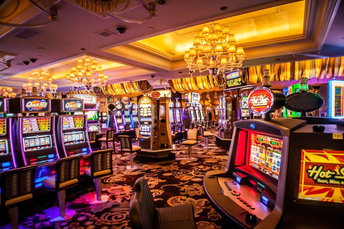 Mistakes to Avoid When Playing Situs Judi Slots Online